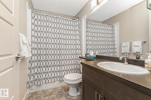 413 6084 Stanton Drive, Edmonton, AB - Indoor Photo Showing Bathroom