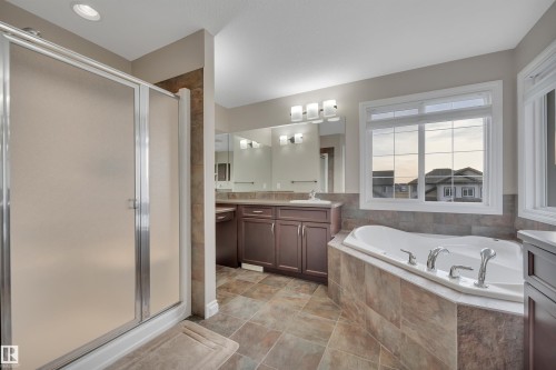 861 Southfork Green, Leduc, AB - Indoor Photo Showing Bathroom