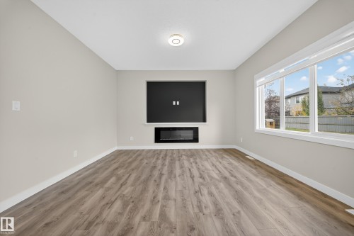 575 Reynalds Wynd S, Leduc, AB - Indoor