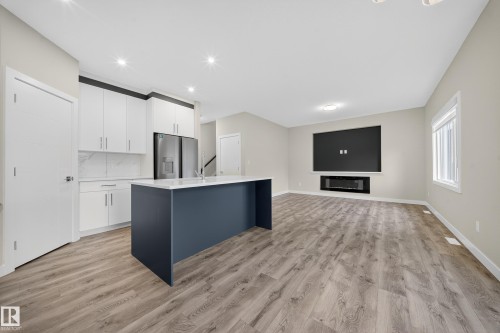 575 Reynalds Wynd S, Leduc, AB - Indoor Photo Showing Other Room