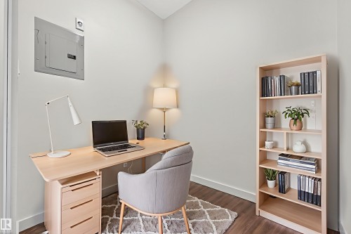 247 308 Ambleside Link, Edmonton, AB - Indoor Photo Showing Office