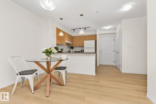 112 630 Mcallister Loop, Edmonton, AB - Indoor