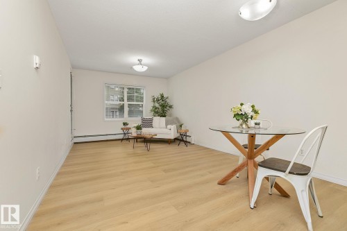 112 630 Mcallister Loop, Edmonton, AB - Indoor Photo Showing Dining Room