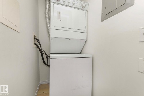 112 630 Mcallister Loop, Edmonton, AB - Indoor Photo Showing Laundry Room