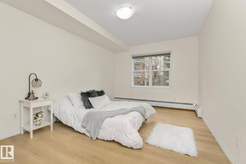 112 630 Mcallister Loop, Edmonton, AB - Indoor Photo Showing Bedroom
