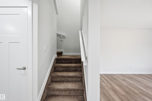 3607 Atkinson Loop, Edmonton, AB - Indoor Photo Showing Other Room