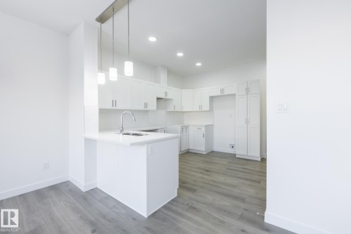 67 2710 66 Street, Edmonton, AB - Indoor Photo Showing Kitchen