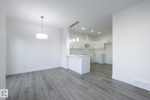 67 2710 66 Street, Edmonton, AB - Indoor Photo Showing Kitchen