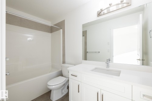 67 2710 66 Street, Edmonton, AB - Indoor Photo Showing Bathroom