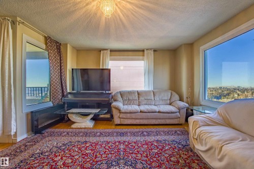1703 12303 Jasper Avenue, Edmonton, AB - Indoor Photo Showing Living Room