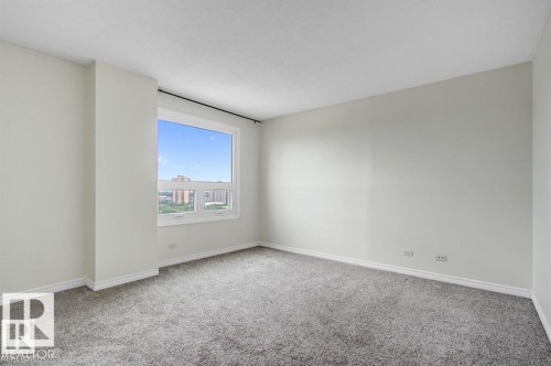 1703 12303 Jasper Avenue, Edmonton, AB - Indoor Photo Showing Other Room