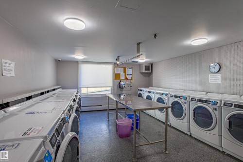 1703 12303 Jasper Avenue, Edmonton, AB - Indoor Photo Showing Laundry Room