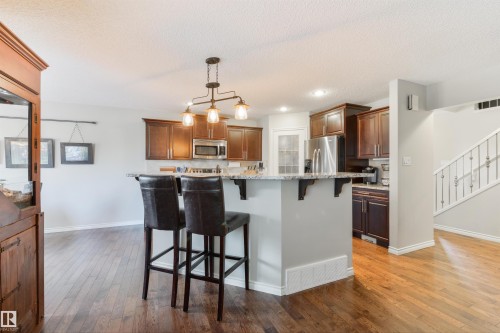 8504 16A Avenue, Edmonton, AB - Indoor Photo Showing Kitchen