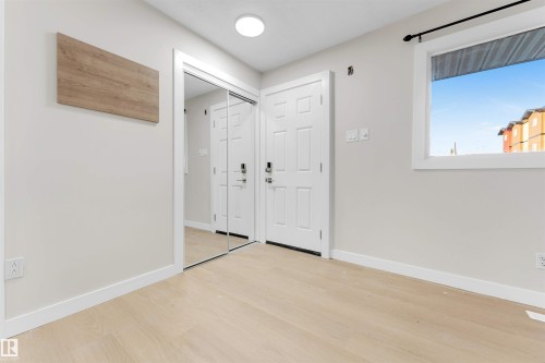 16115 100A Avenue, Edmonton, AB - Indoor Photo Showing Other Room