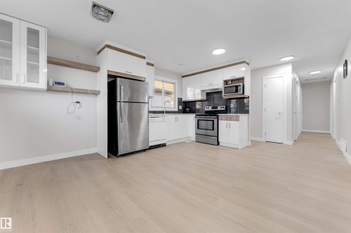 16115 100A Avenue, Edmonton, AB - Indoor Photo Showing Kitchen With Stainless Steel Kitchen