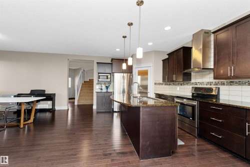 3856 Agar Green, Edmonton, AB - Indoor Photo Showing Kitchen With Upgraded Kitchen