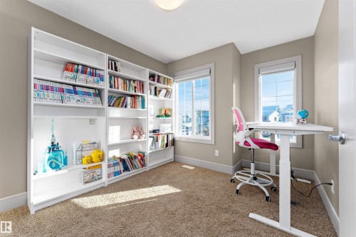 3856 Agar Green, Edmonton, AB - Indoor Photo Showing Office