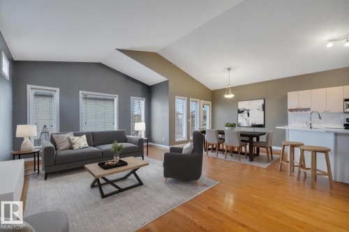 14047 136 Street, Edmonton, AB - Indoor Photo Showing Living Room