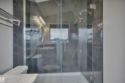 14047 136 Street, Edmonton, AB - Indoor Photo Showing Bathroom