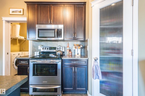 3 Elista Crest, St. Albert, AB - Indoor Photo Showing Kitchen