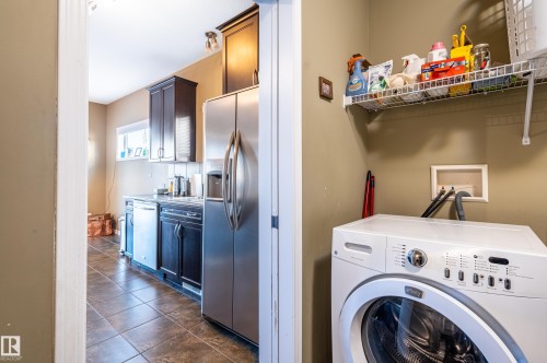 3 Elista Crest, St. Albert, AB - Indoor Photo Showing Laundry Room