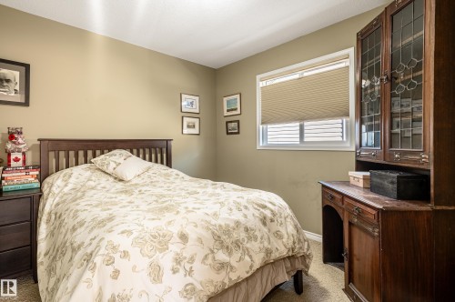 3 Elista Crest, St. Albert, AB - Indoor Photo Showing Bedroom