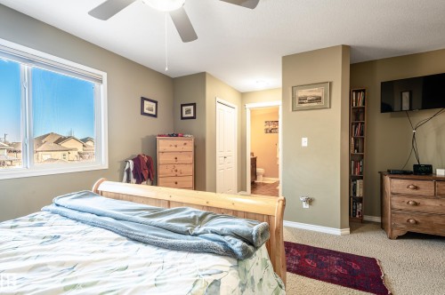 3 Elista Crest, St. Albert, AB - Indoor Photo Showing Bedroom