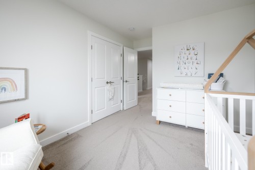 86 Gladstone Bend, Spruce Grove, AB - Indoor Photo Showing Bedroom