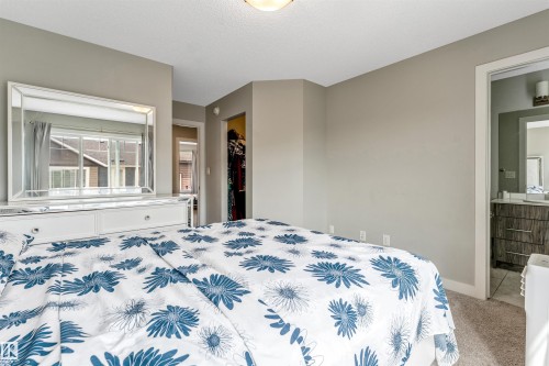 57 2215 24 Street, Edmonton, AB - Indoor Photo Showing Bedroom