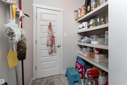 9715 205 Street, Edmonton, AB - Indoor Photo Showing Other Room