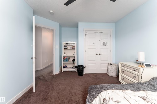 9715 205 Street, Edmonton, AB - Indoor Photo Showing Bedroom