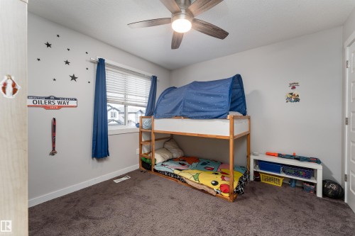 9715 205 Street, Edmonton, AB - Indoor Photo Showing Bedroom