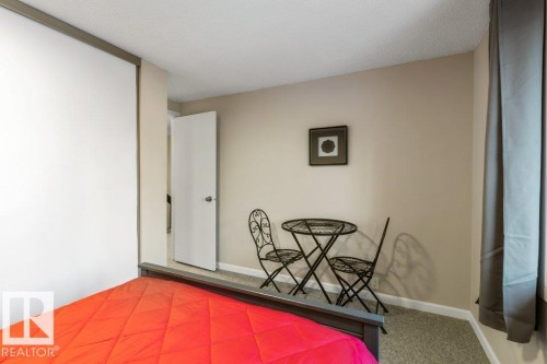 66 Forest Grove, St. Albert, AB - Indoor Photo Showing Other Room