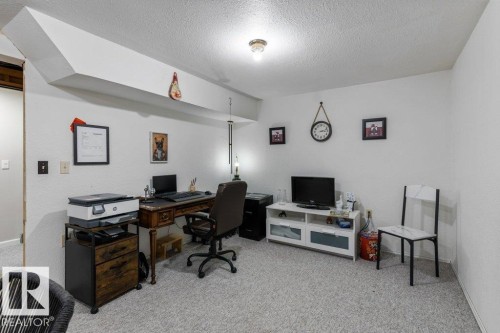 66 Forest Grove, St. Albert, AB - Indoor Photo Showing Office