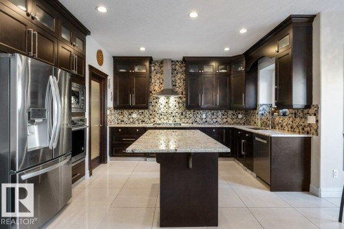 51 Lacombe Drive, St. Albert, AB - Indoor Photo Showing Kitchen With Upgraded Kitchen