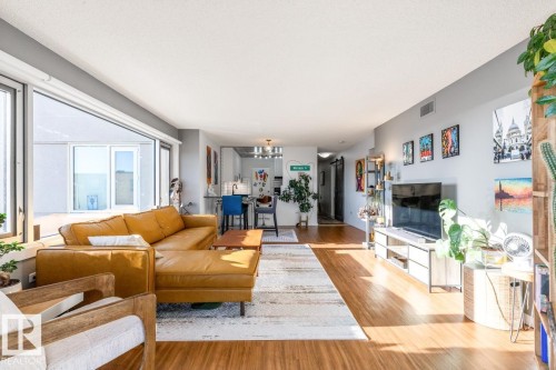 701 10011 123 Street, Edmonton, AB - Indoor Photo Showing Living Room