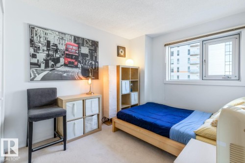 701 10011 123 Street, Edmonton, AB - Indoor Photo Showing Bedroom