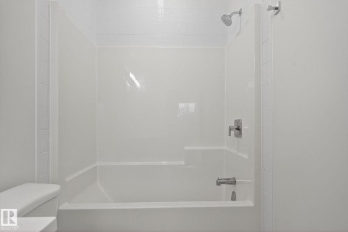 11927 90 Street, Edmonton, AB - Indoor Photo Showing Bathroom