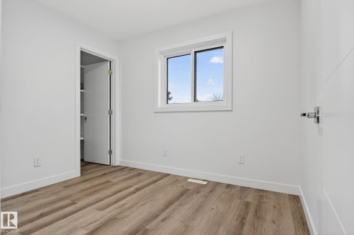 11927 90 Street, Edmonton, AB - Indoor Photo Showing Other Room