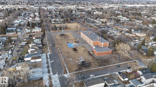 11927 90 Street, Edmonton, AB - Outdoor With View
