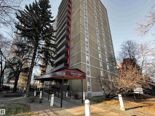 101 10140 120 Street, Edmonton, AB - Outdoor