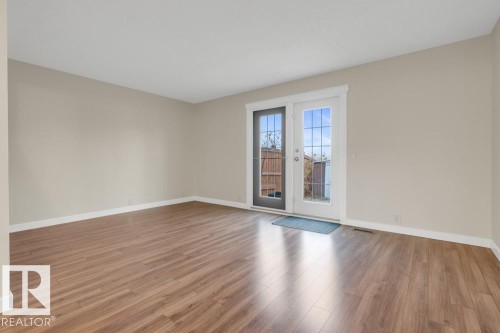 3317 139 Avenue, Edmonton, AB - Indoor Photo Showing Other Room