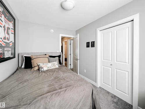 13 13139 205 Street, Edmonton, AB - Indoor Photo Showing Bedroom