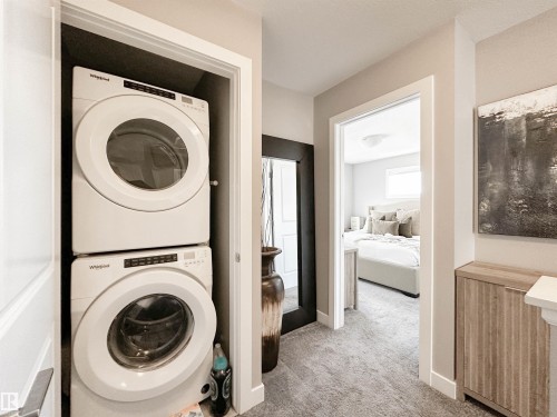 13 13139 205 Street, Edmonton, AB - Indoor Photo Showing Laundry Room