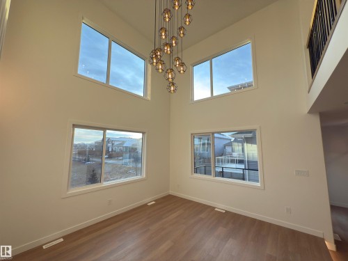 174 Caledon Crescent, Spruce Grove, AB - Indoor Photo Showing Other Room