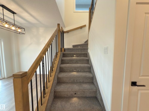 174 Caledon Crescent, Spruce Grove, AB - Indoor Photo Showing Other Room