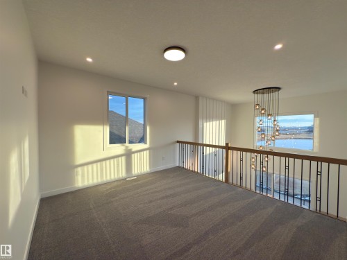 174 Caledon Crescent, Spruce Grove, AB - Indoor Photo Showing Other Room