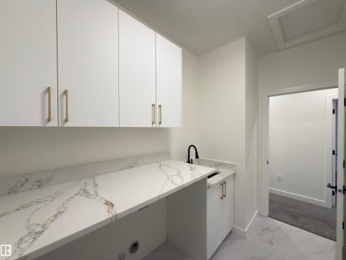 174 Caledon Crescent, Spruce Grove, AB - Indoor Photo Showing Other Room