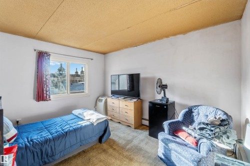 202 11026 106 Street, Edmonton, AB - Indoor Photo Showing Bedroom