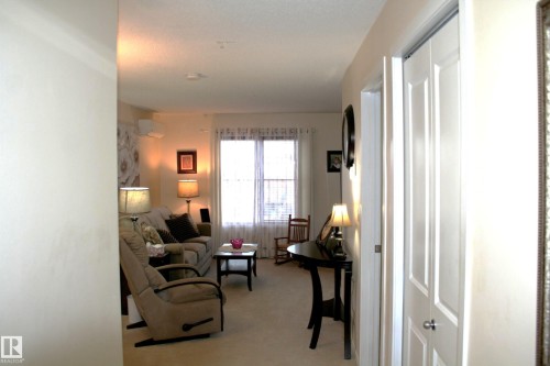 308 107 Watt Common Sw, Edmonton, AB - Indoor